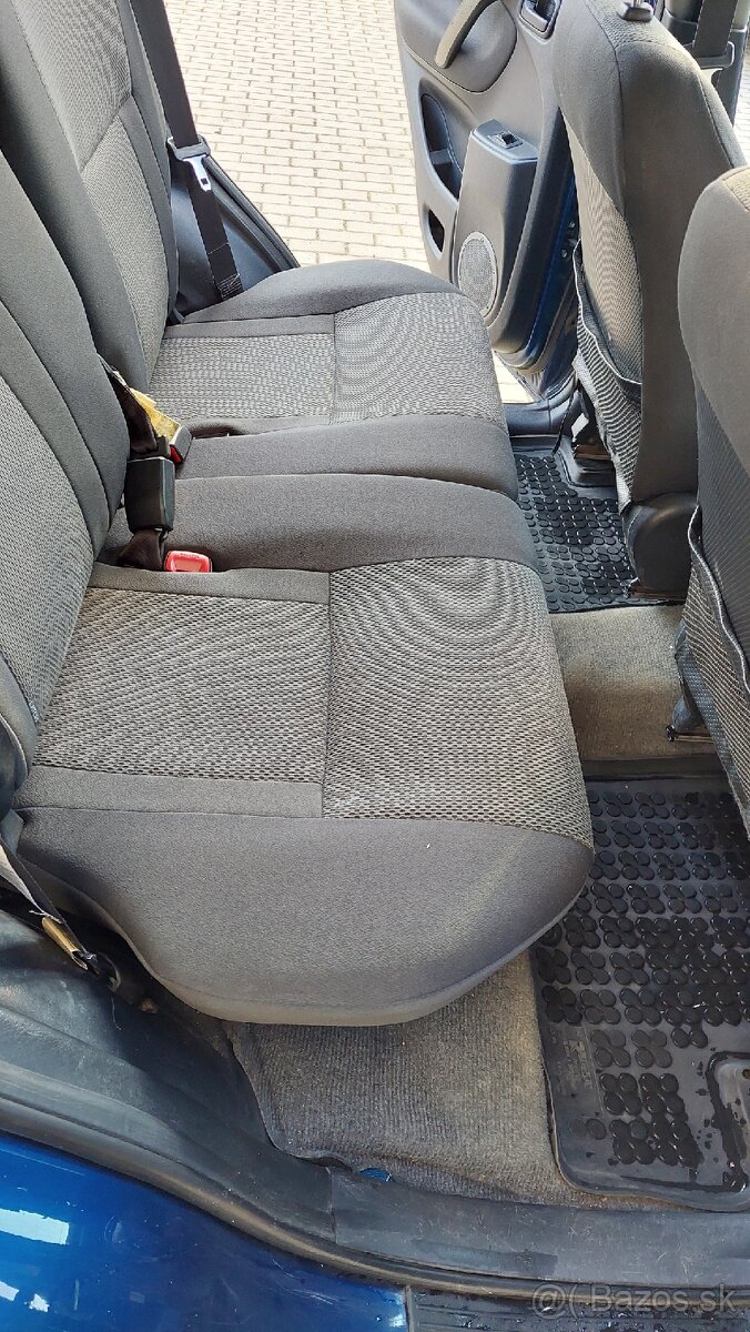 Toyota Rav4 II 2.0 diesel - 10