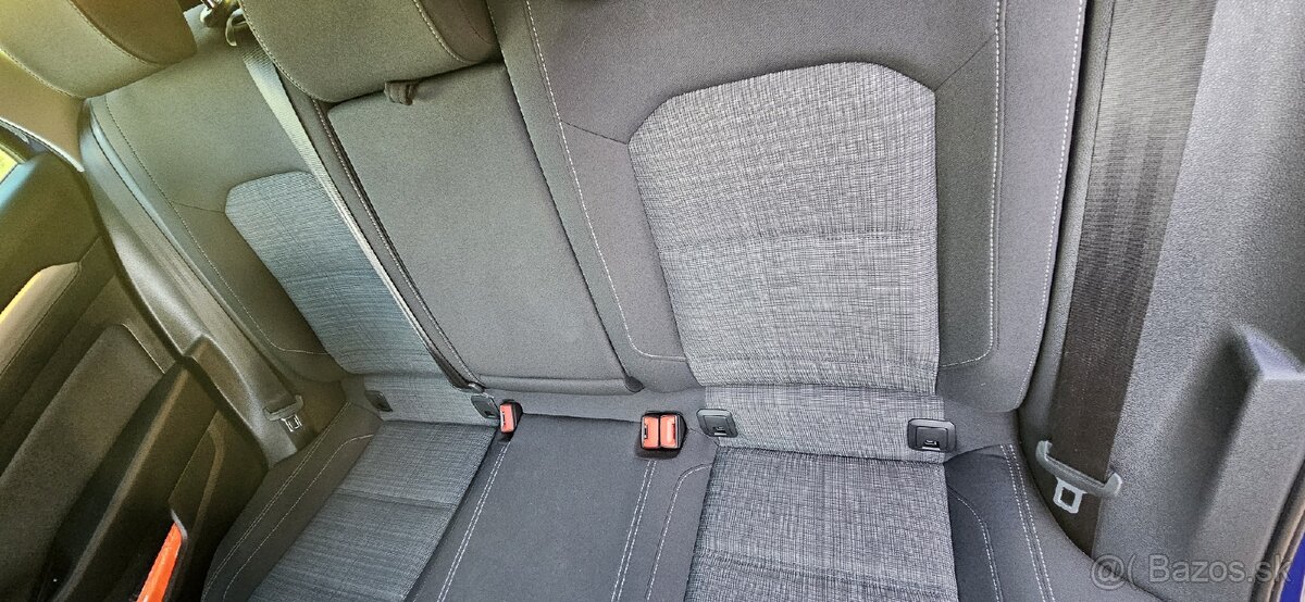 Volkswagen Passat B8 Variant 2.0 TDi, 110KW, model 2022 - 10