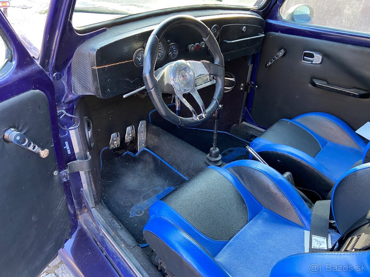 VW CHROBAK CABRIO - 10