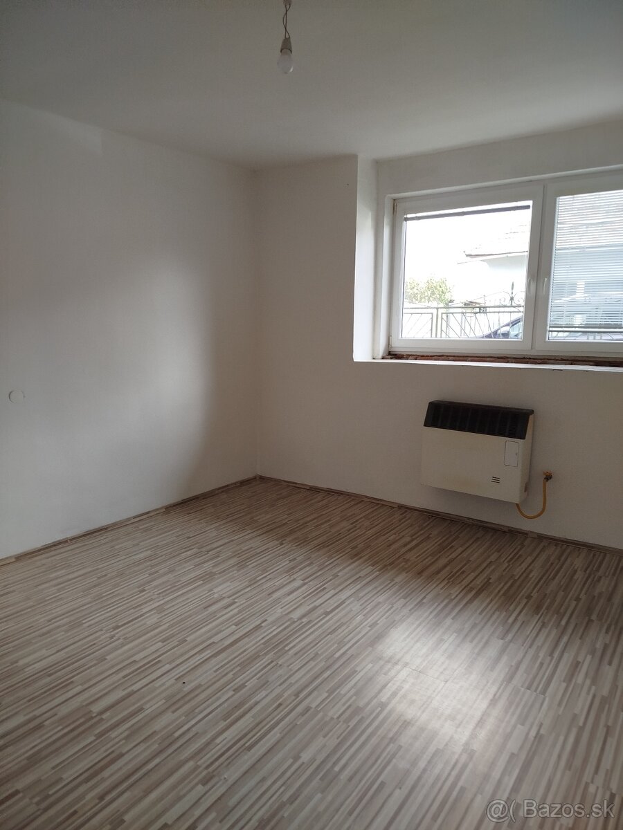 Rodinný dom na predaj - 10