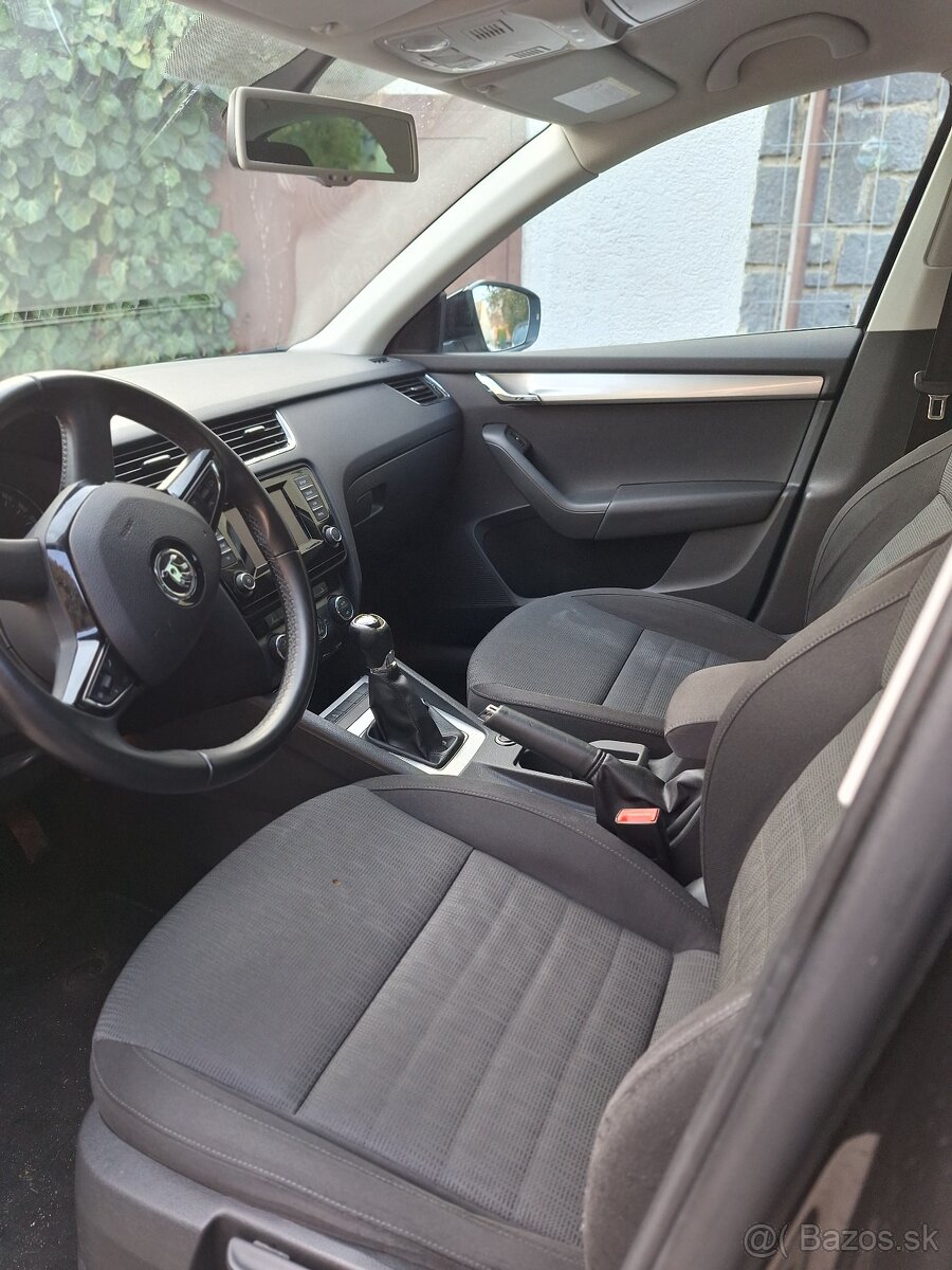 Predám Škodu octavia - 10
