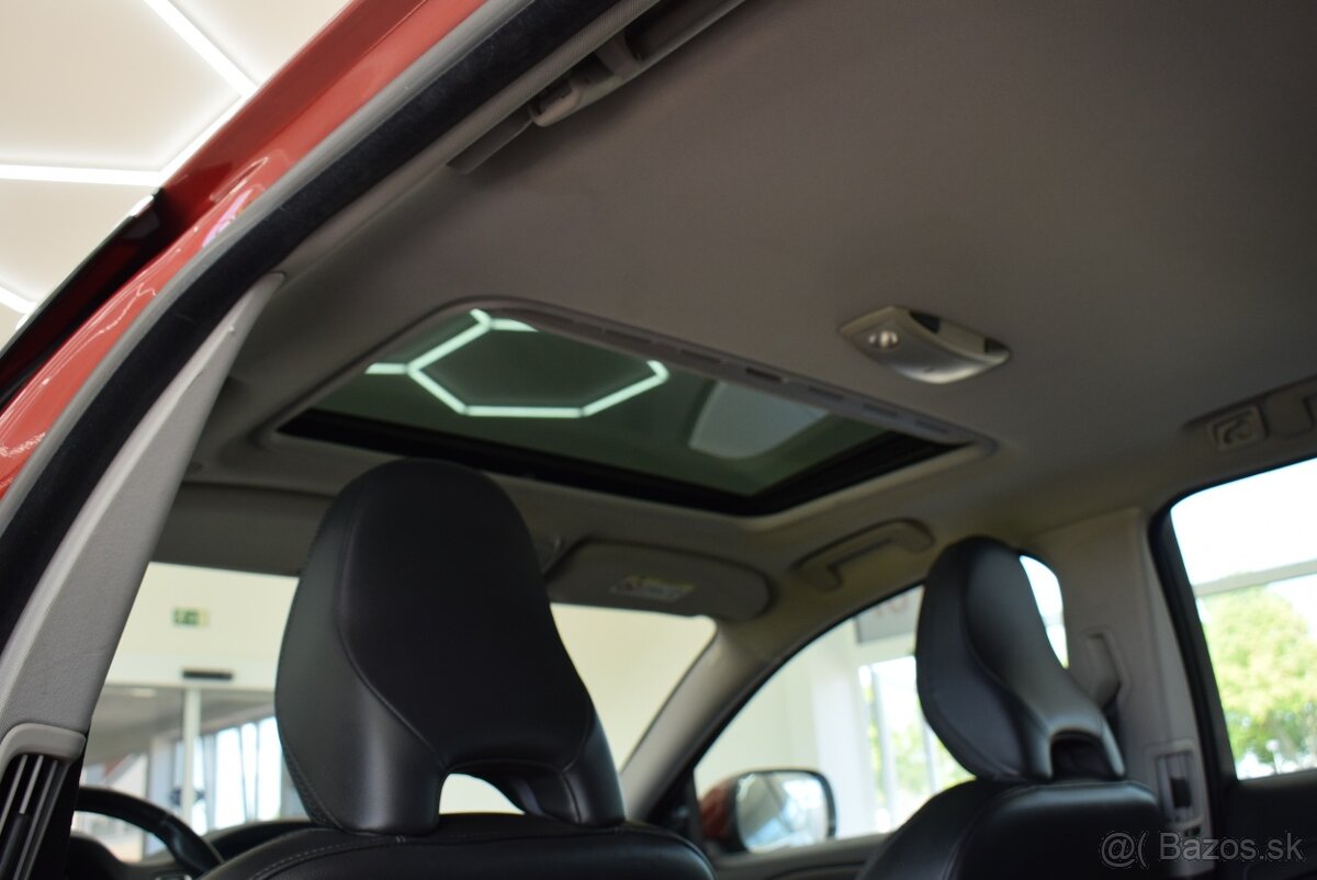 Volvo XC70 2,0 D4 133 kW,SUMMUM,automat,NAVI, - 10