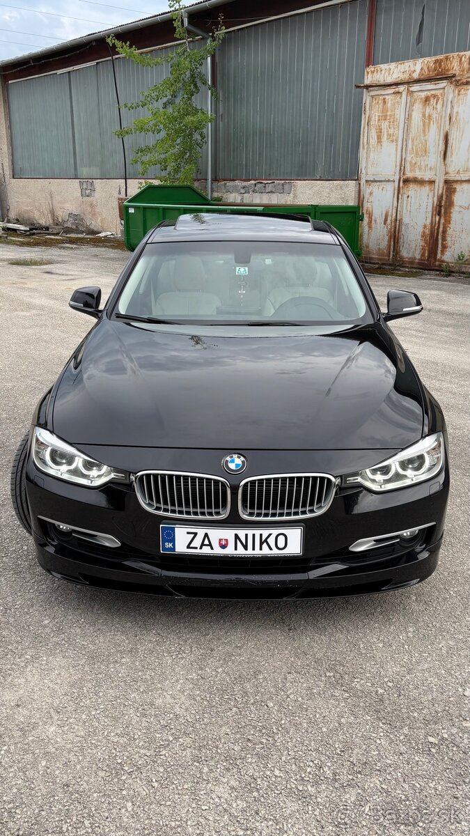 BMW F30 335i ACTIVE HYBRID 3 Sedan Black-sapphire metallic - 10