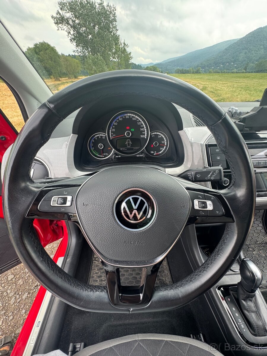 Predám VW e-up - RV 2020, najazdených 28tis.km - 10