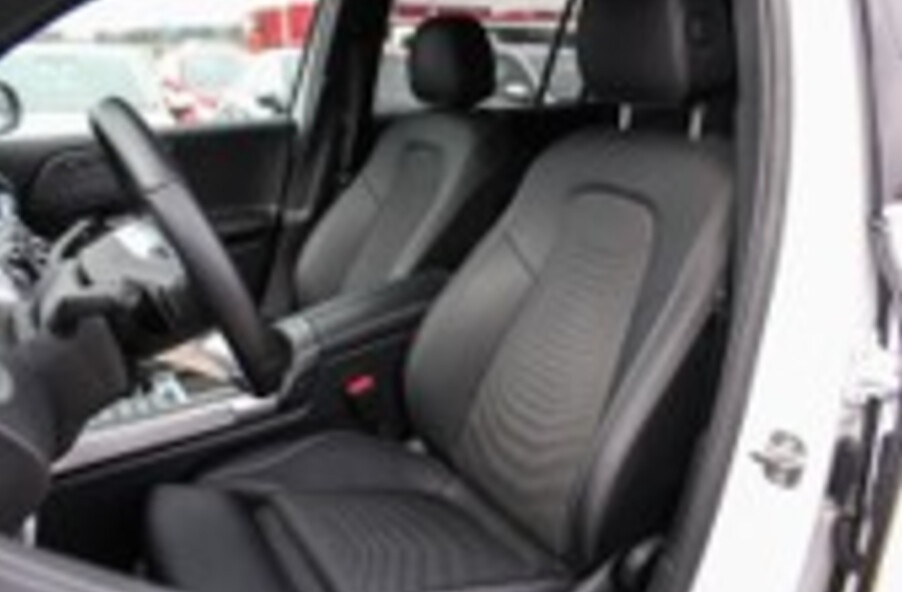 Mercedes-Benz GLB 200d A/T - 10