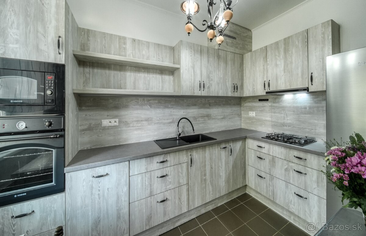 ponúkam na prenájom dvojizbový byt s loggiou - 10