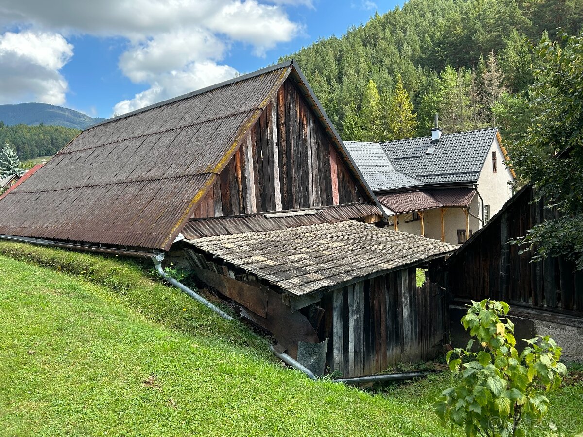 Na predaj rodinný dom v Heľpe - 10