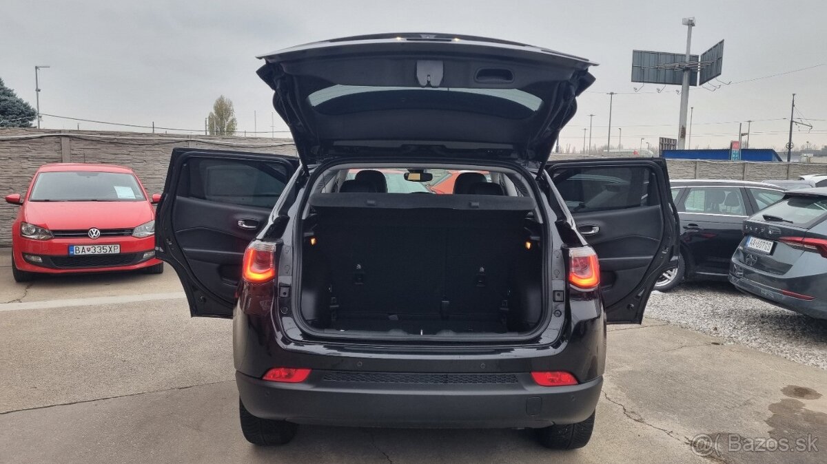 Jeep Compass 1.3 Night Eagle 110kW - 10