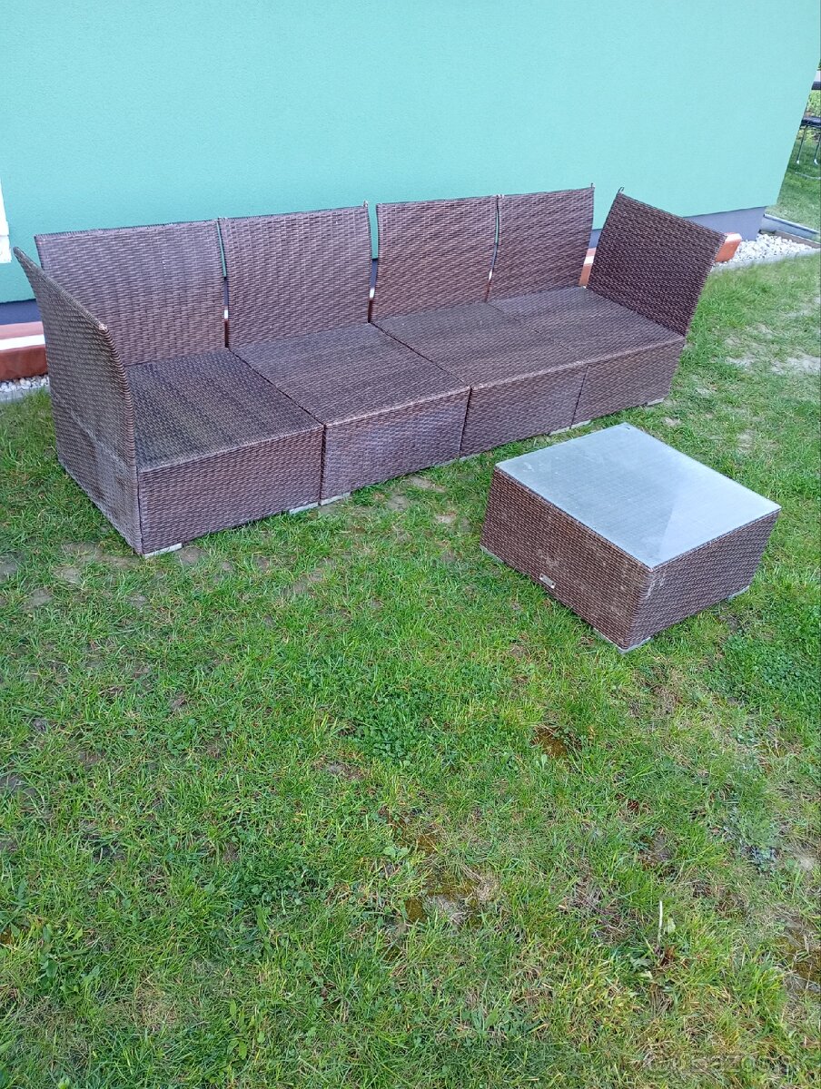 Ratanove sedenie - 10