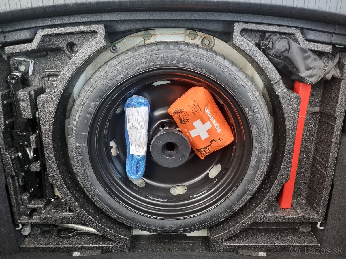 ŠKODA KAROQ 2,0 TDI SCR Ambition 4x4 DSG 110 kW/150HP A7 - 10