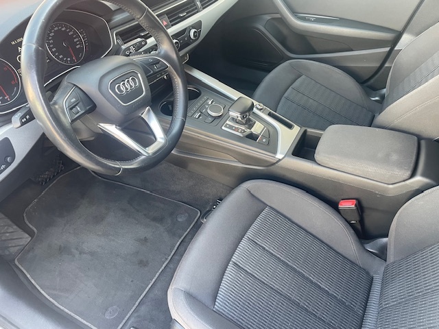 Predám AUDI A4 Avant 2,0 TDi 110 kW 2016 - 10