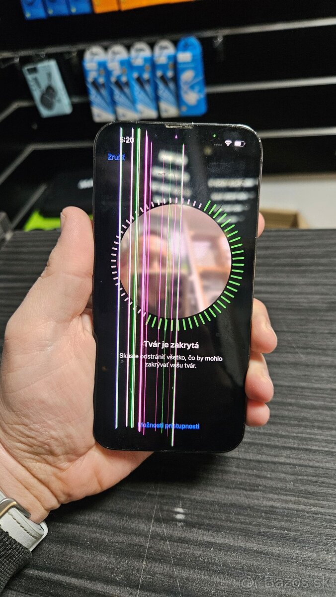 Poškodený Apple iPhone 13 Pro 256GB - 10