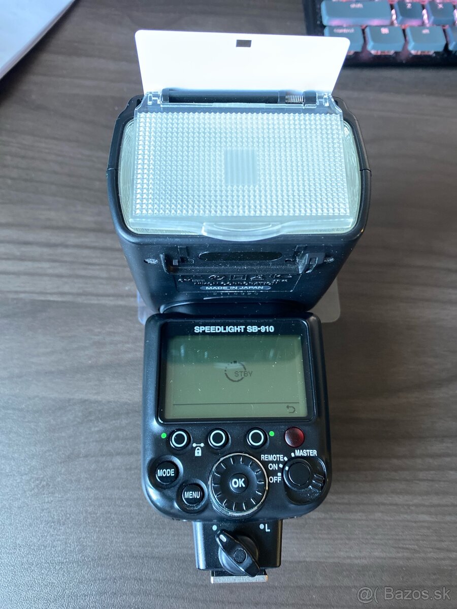 Blesk Nikon SB-910 - 10