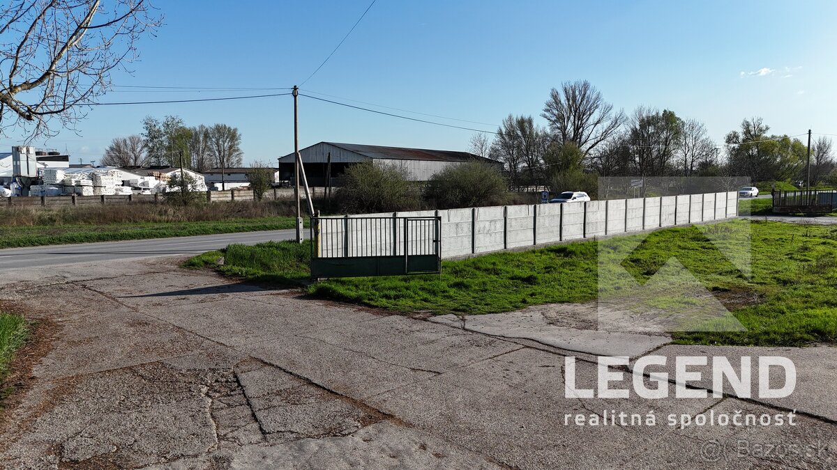 Prenájom pozemku 1.198 m2 v Kolárove na frekventovanom miest - 10