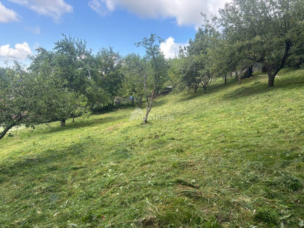 PREDAJ: STAV. POZEMOK 1377 m2, Závada - LEVOČA, 62.000 € - 10