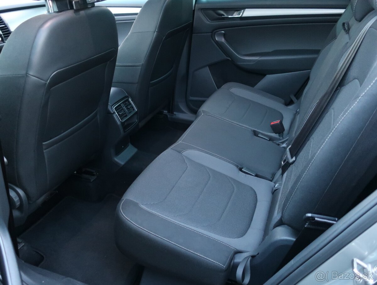 Odstúpim leasing na Škodu Kodiaq 7m 2018+výbava, odpočet DPH - 10