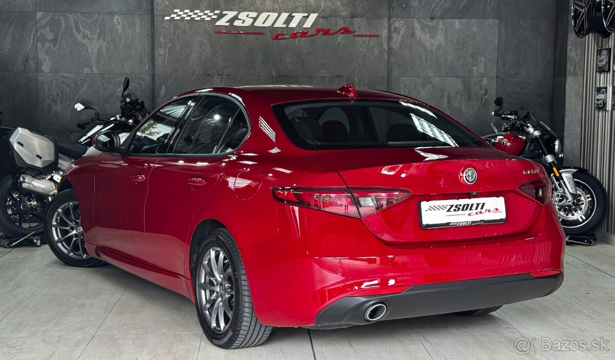 Alfa Romeo Giulia 2.2 Diesel 136 AT - 10