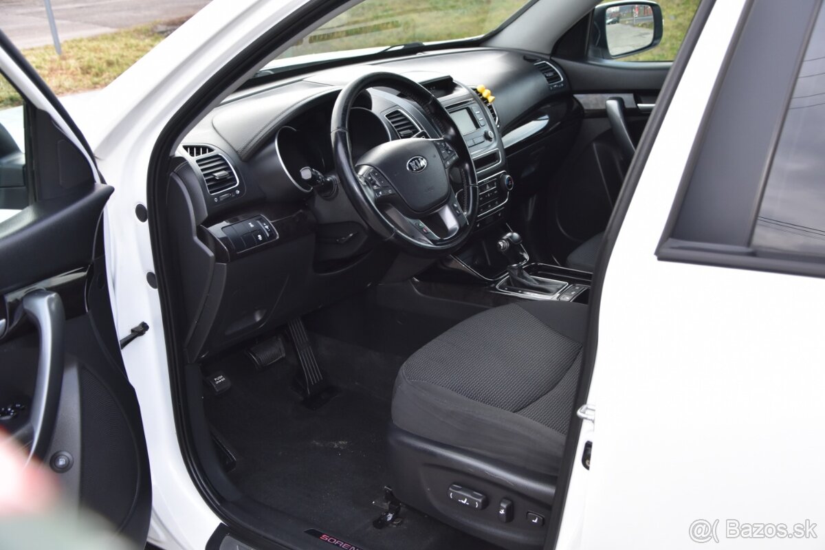 Kia Sorento 2.2 CRDi VGT 4WD LX A/T - 10