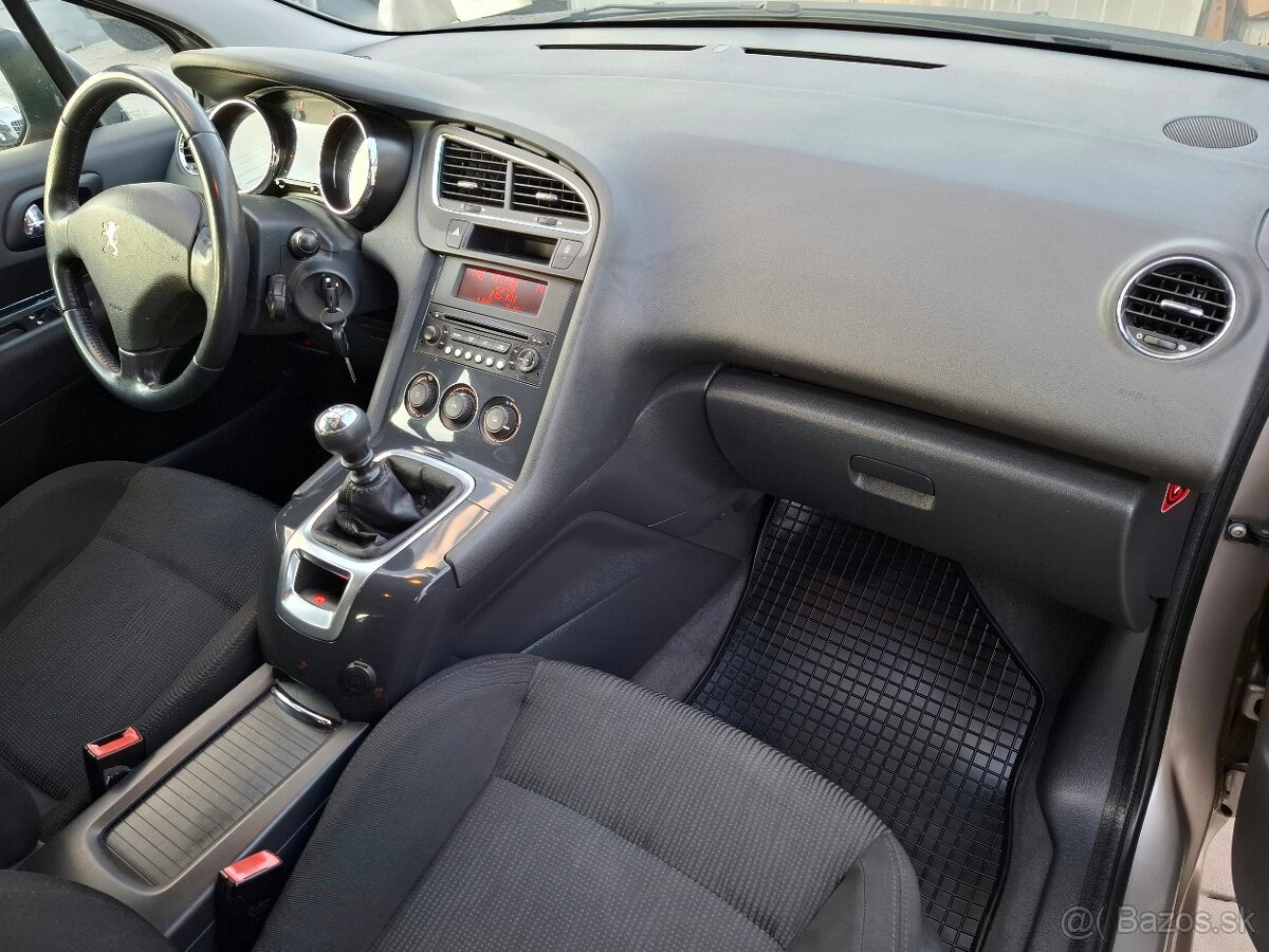 PEUGEOT 5008 1.6 HDI BUSINESS M6 - 10