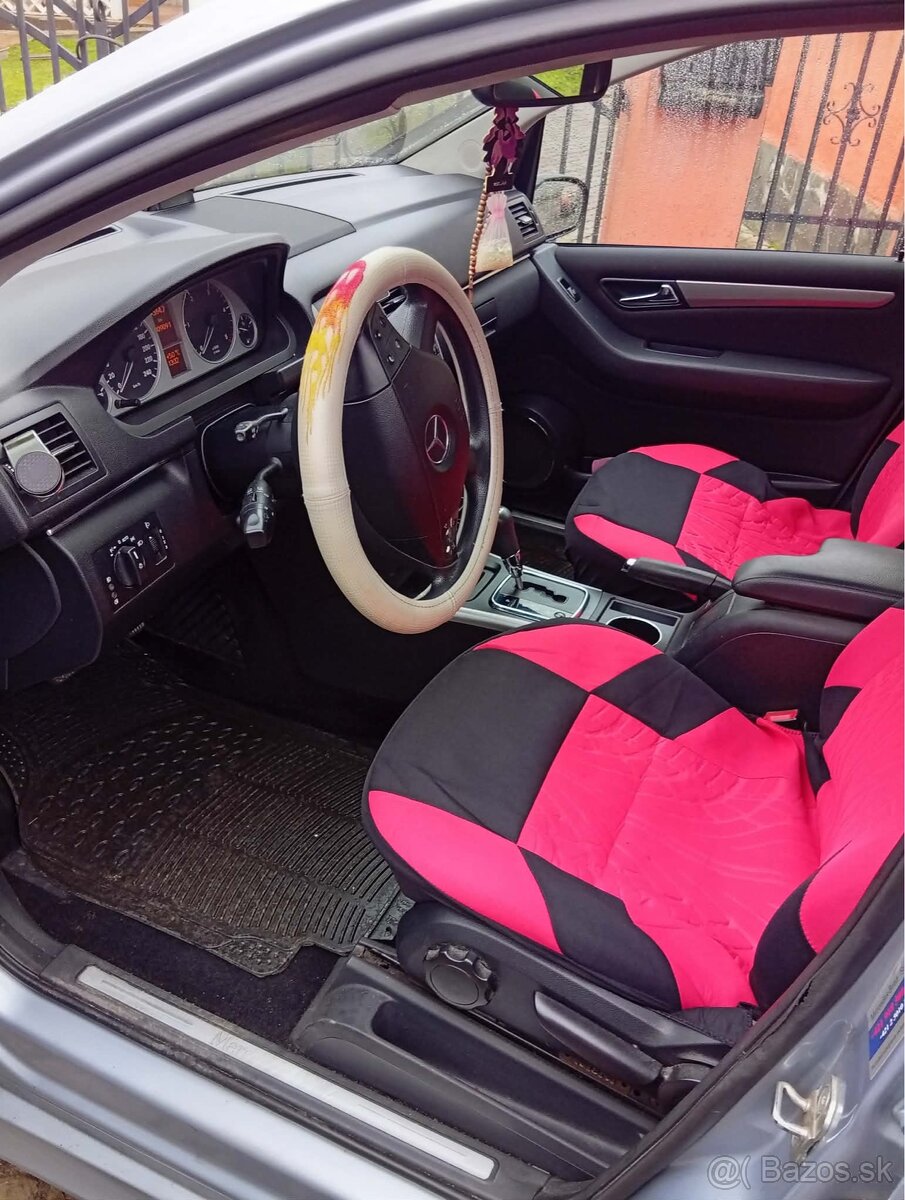 Predam Mercedes Benz B180 - 10