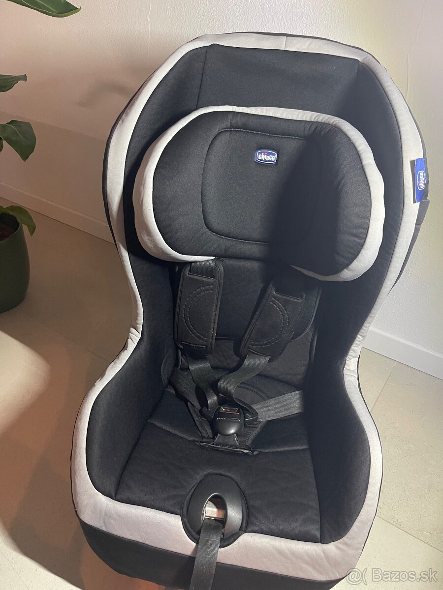 Chicco autosedačka 9-18kg - 10