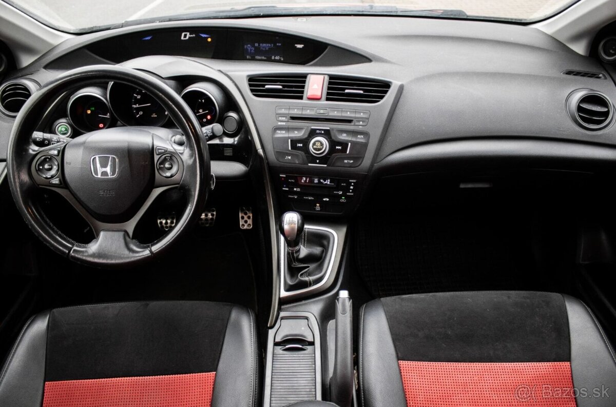 Honda Civic 73kW (2012) - 10