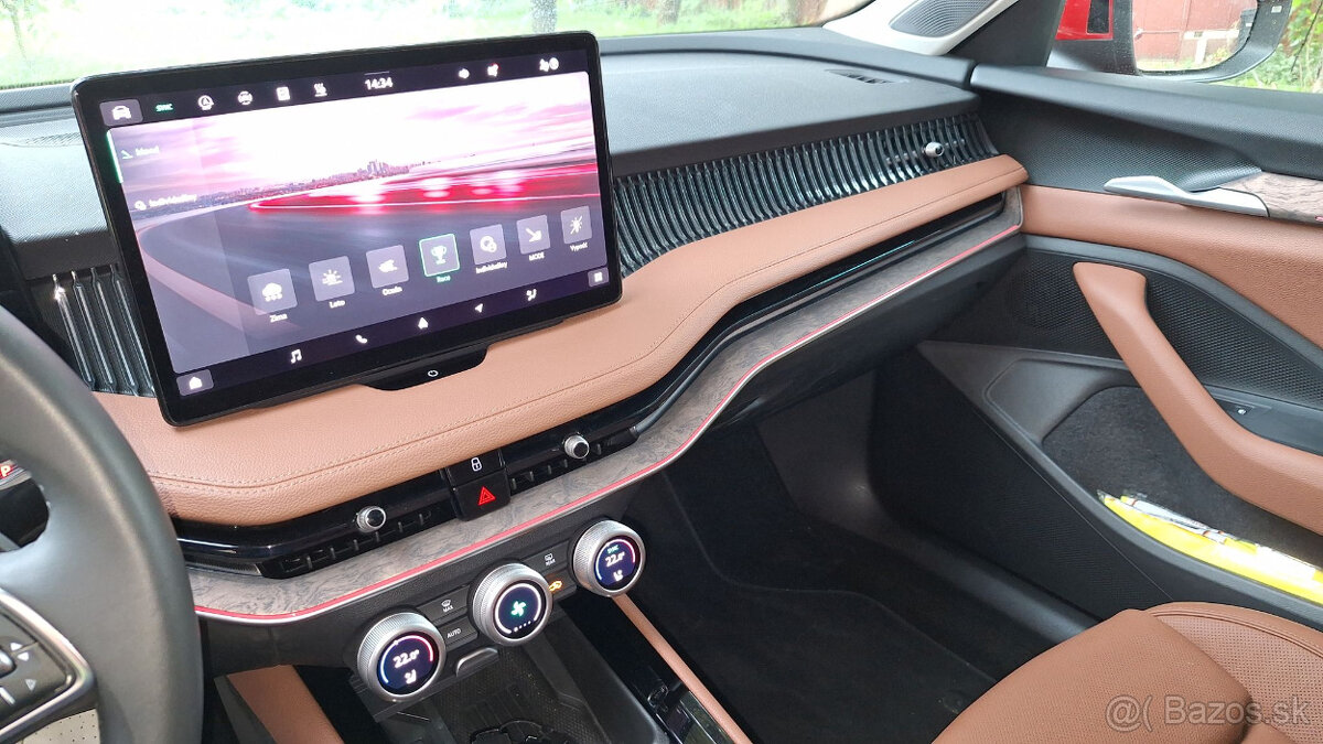 Superb Laurin & Klement Combi 1.5 TSI m-HEV 110 kW - 10