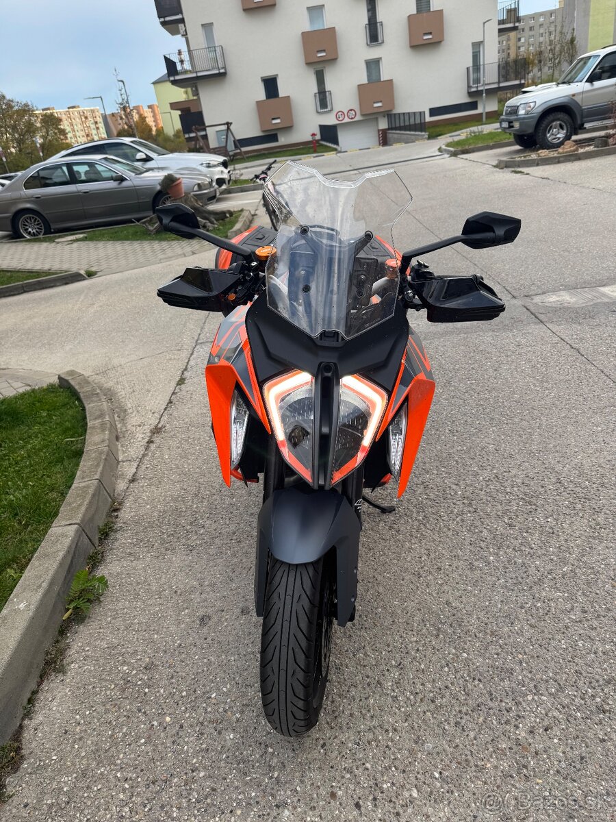 KTM Super Duke GT - 10