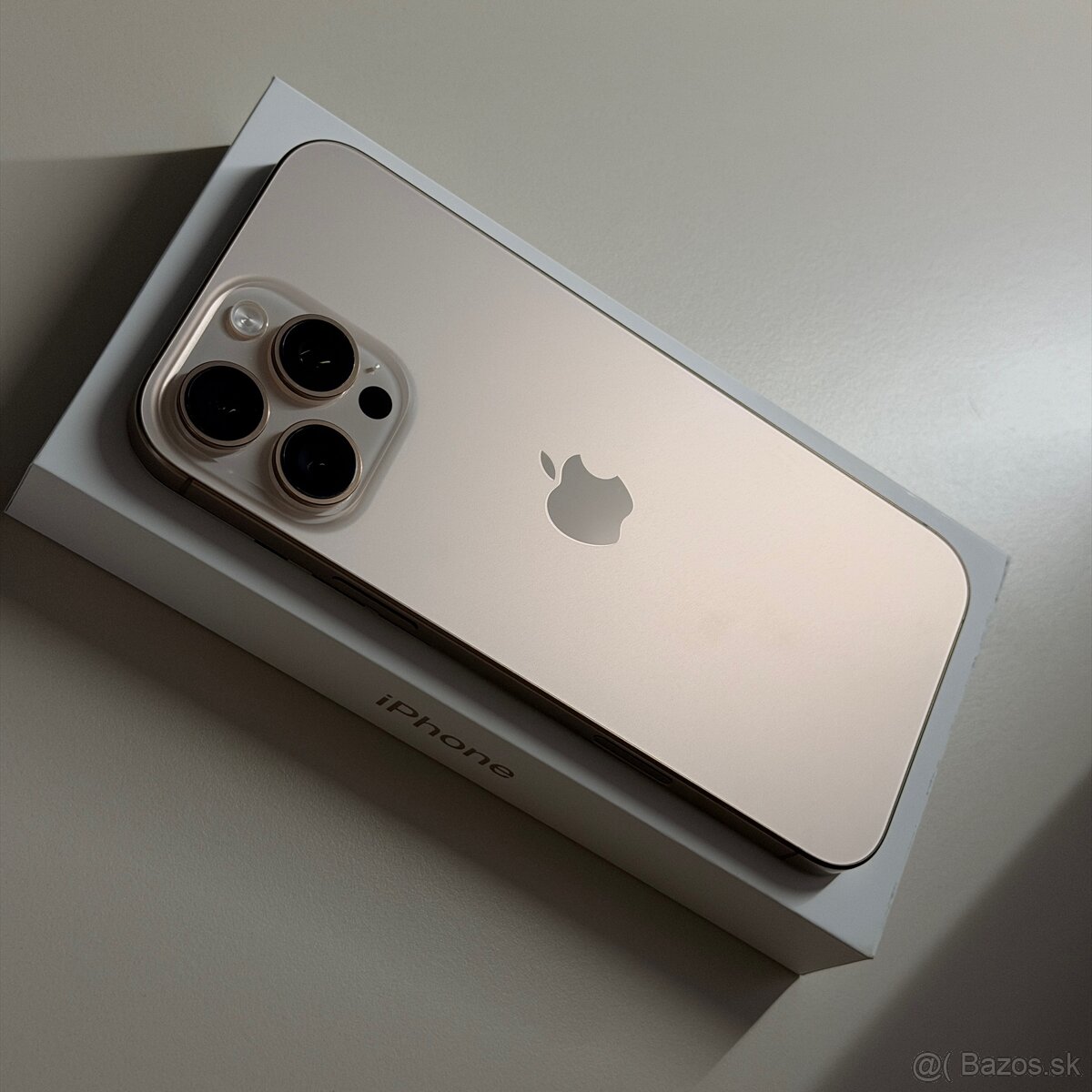 iPhone 16 Pro max 256GB desert titanium - 10