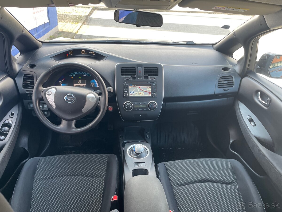 Nissan Leaf Elektro iba 55435km - 10