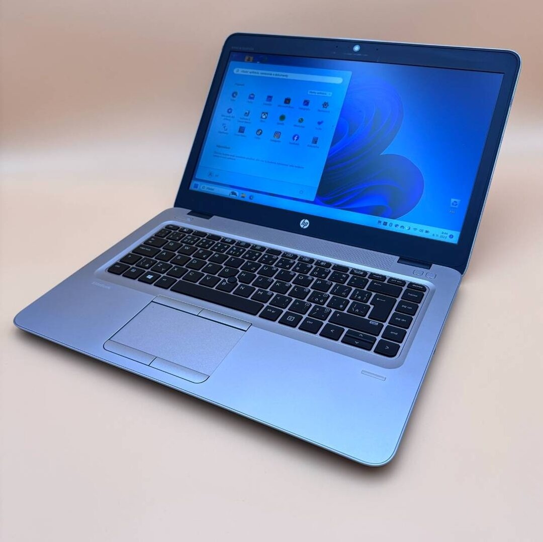 Notebook 14" HP.AMD PRO A10-8700B 4x1,80GHz.8gb ram.SSD 256 - 10