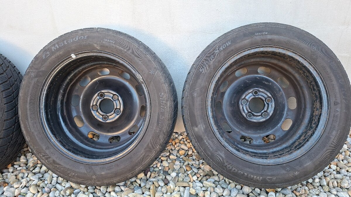 4x plechové disky 6Jx15 ET38 + zimné pneu 185/60 R15 - 10