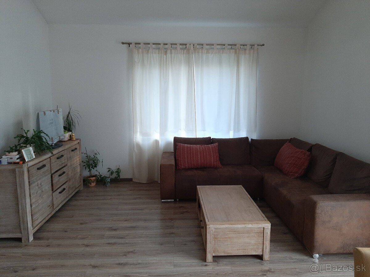 Predaj 3 izbový rodinný dom v BB - 10