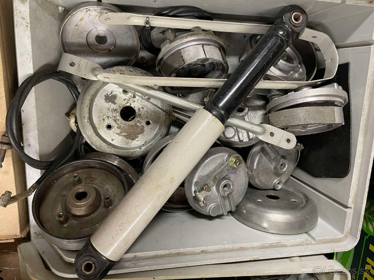 - NOVÉ - D I E L Y - na - BABETTU 207 - Orig. - 10