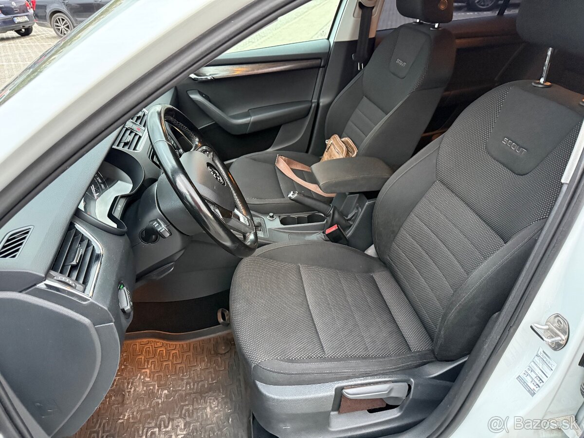 Skoda Octavia Scout 2.0Tdi 4x4 - 10