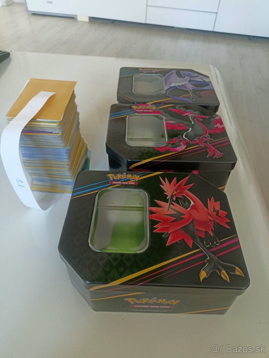 Pokémon sety - karty + plechovky - 10