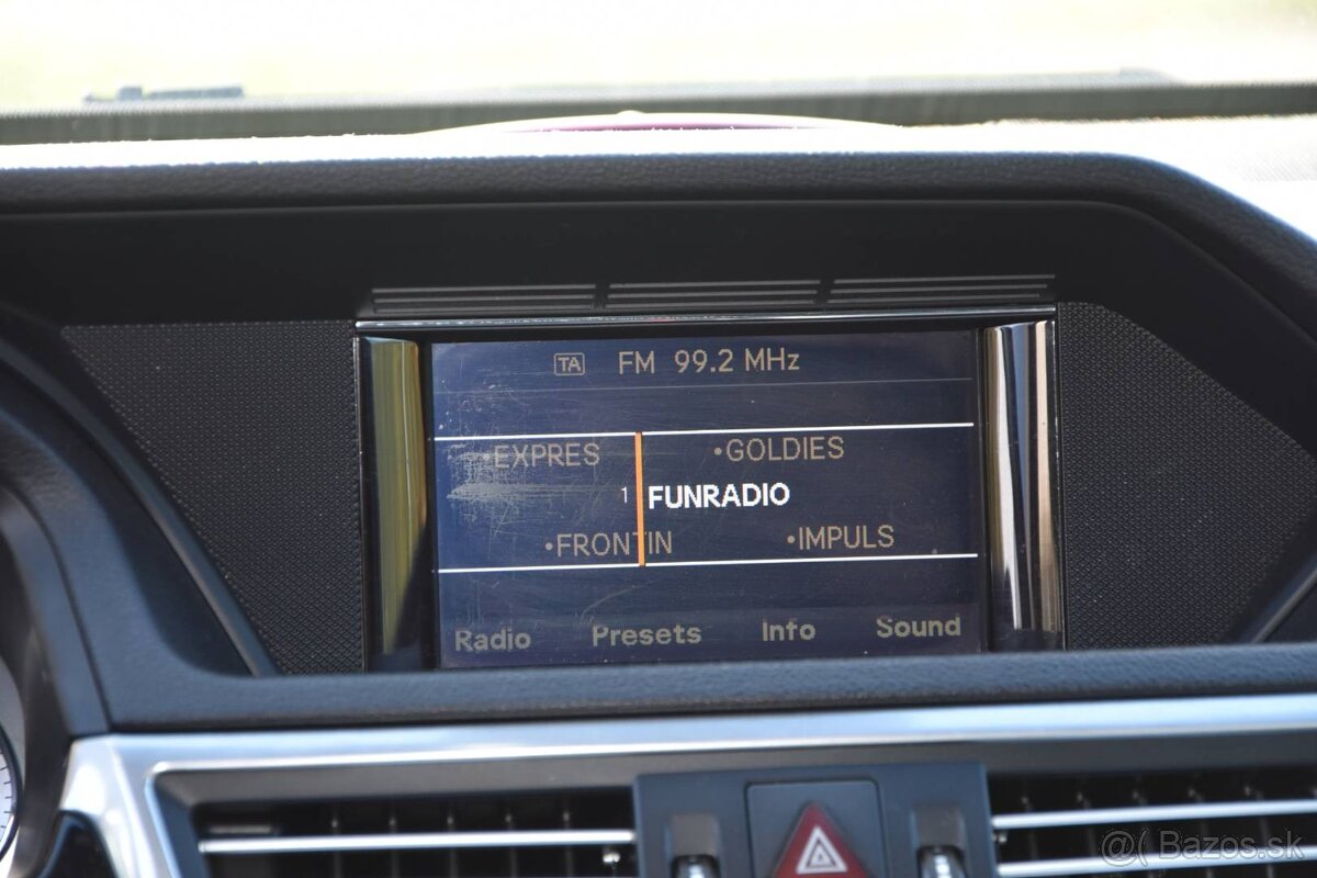 Mercedes-Benz E trieda Sedan 350 CDI Blue Elegance 4matic - 10