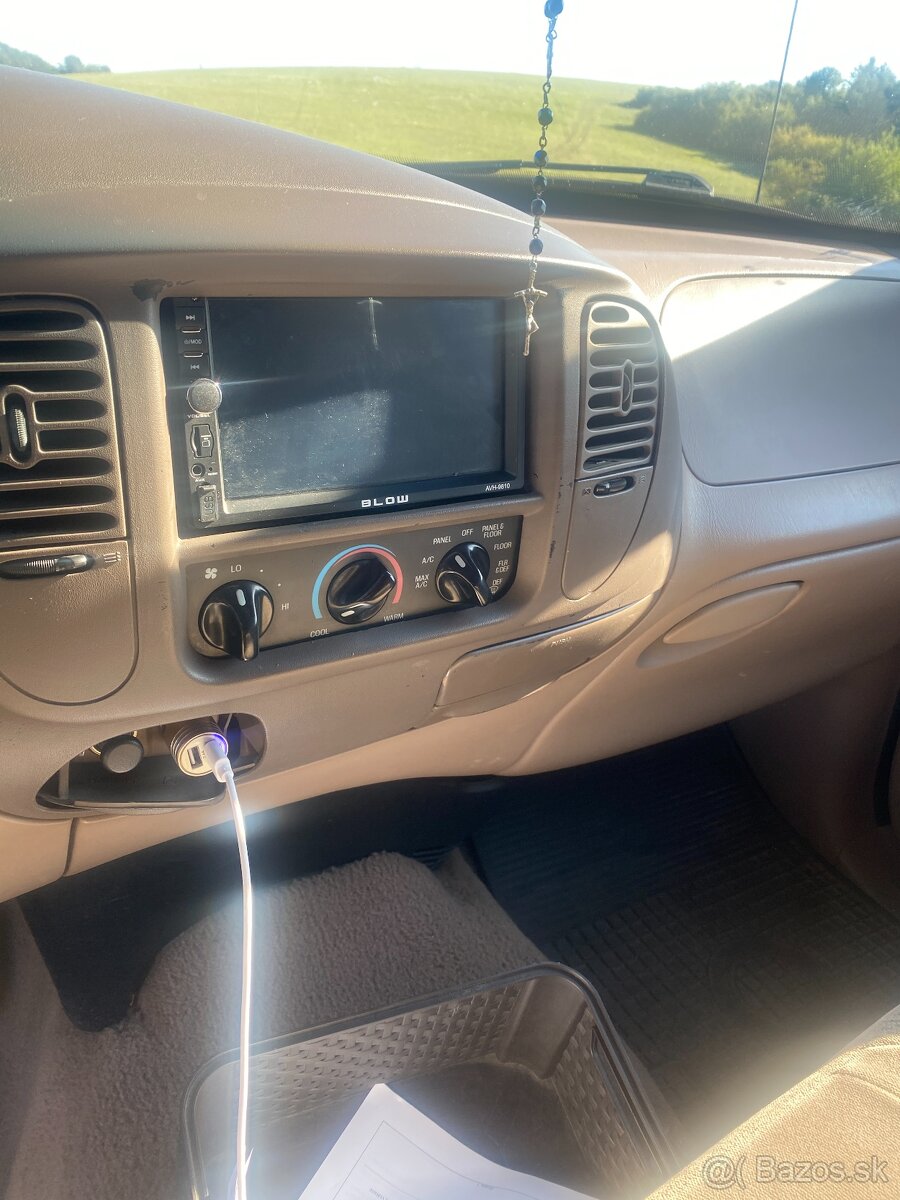 Ford Expedition 4,6 V8 r.v.2000 , automat, - 10