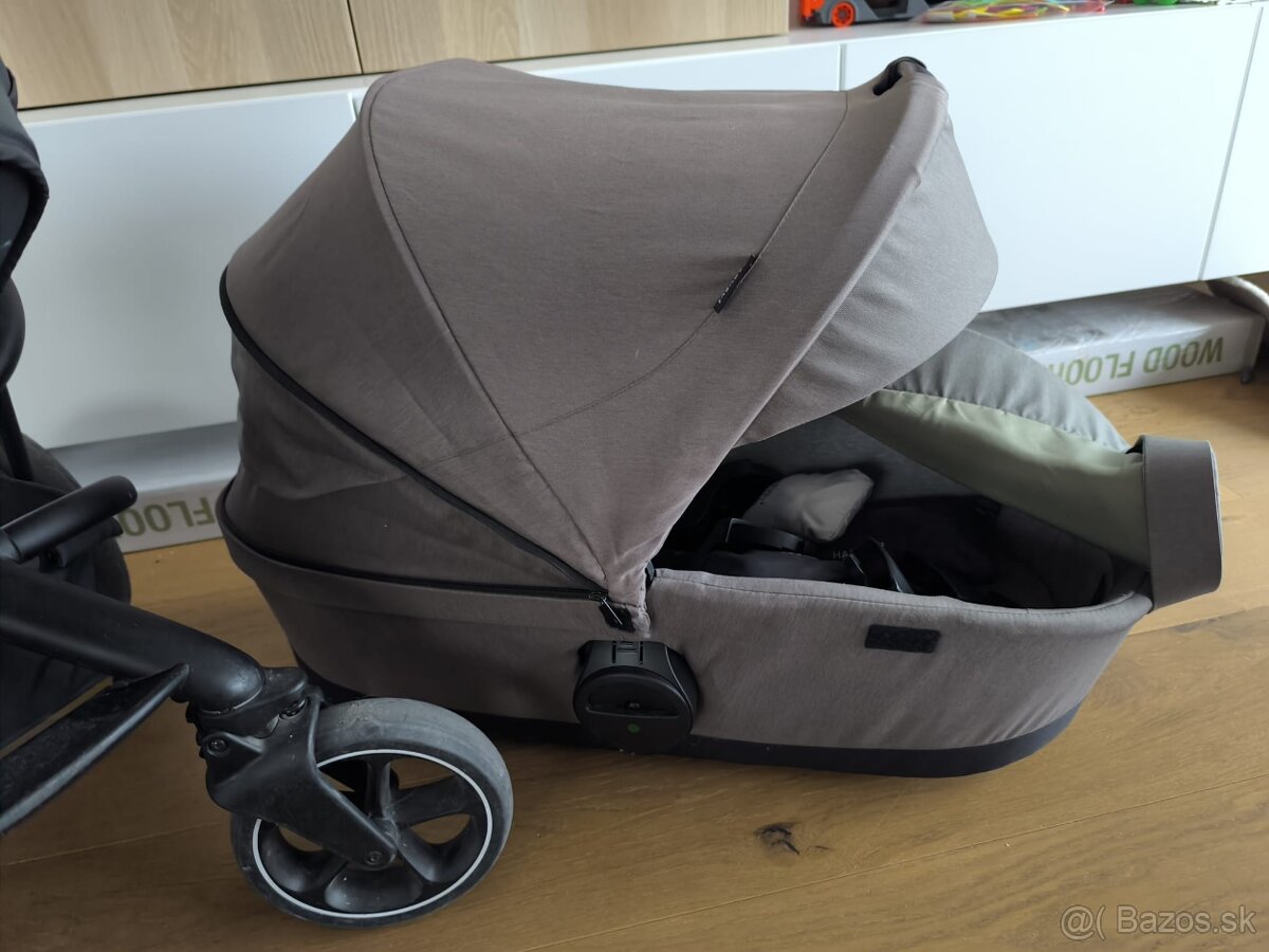 Easywalker Harvey 3 forest green s prislusenstvom - 10