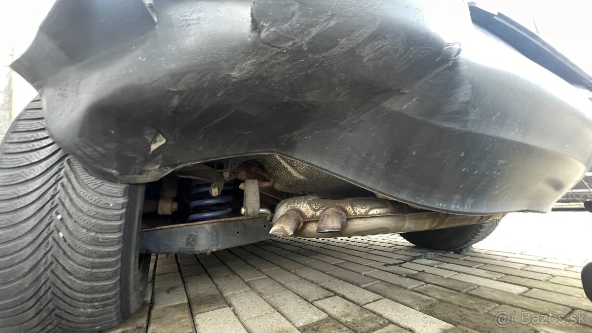 VW GOLF V 1.4 TSI TREND 90kw M6F - 10