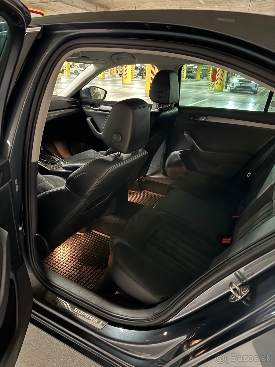 skoda superb sedan - 10