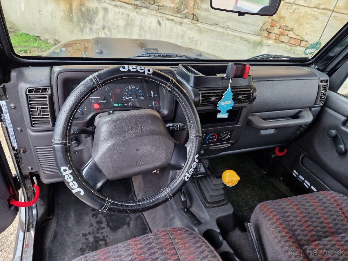 Jeep Wrangler TJ 2.5i Sport 4x4 - 10