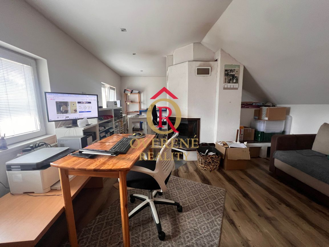 PREDAJ- Rodinný dom po rekonštrukcii – Bacúch (916 m² pozemo - 10