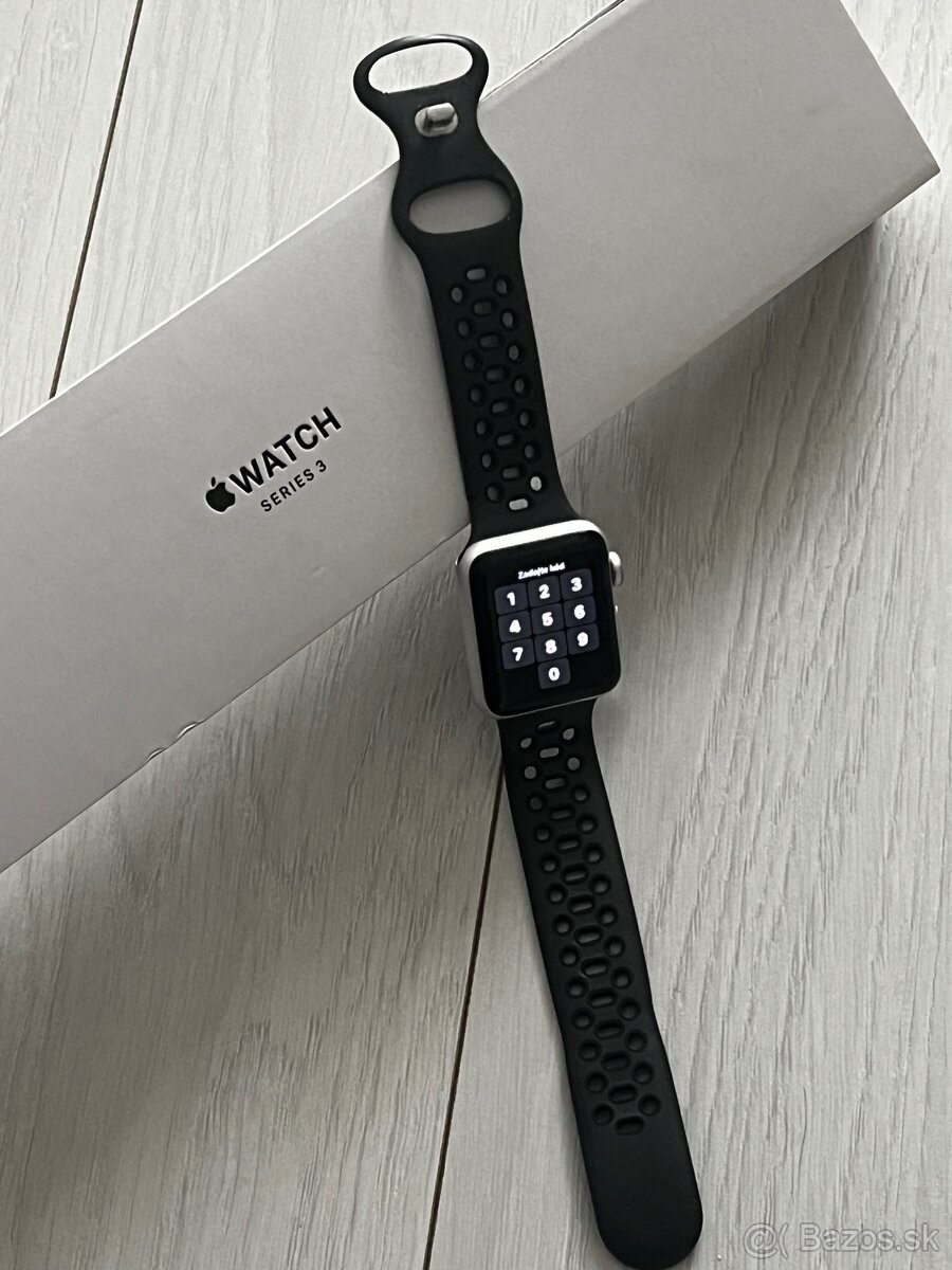 Apple Watch 3 38mm - 10