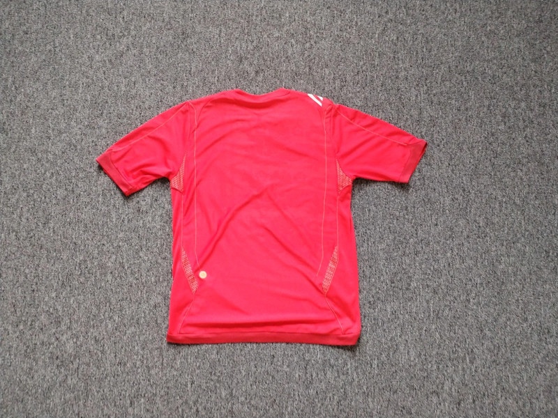 Futbalové dresy veľkosť M (rôzne tímy) - 10