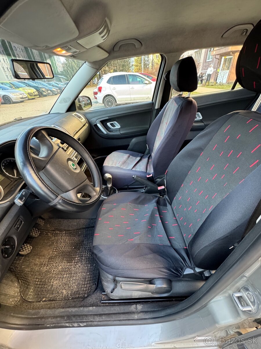 Škoda Fabia II 1.2 HTP - 10