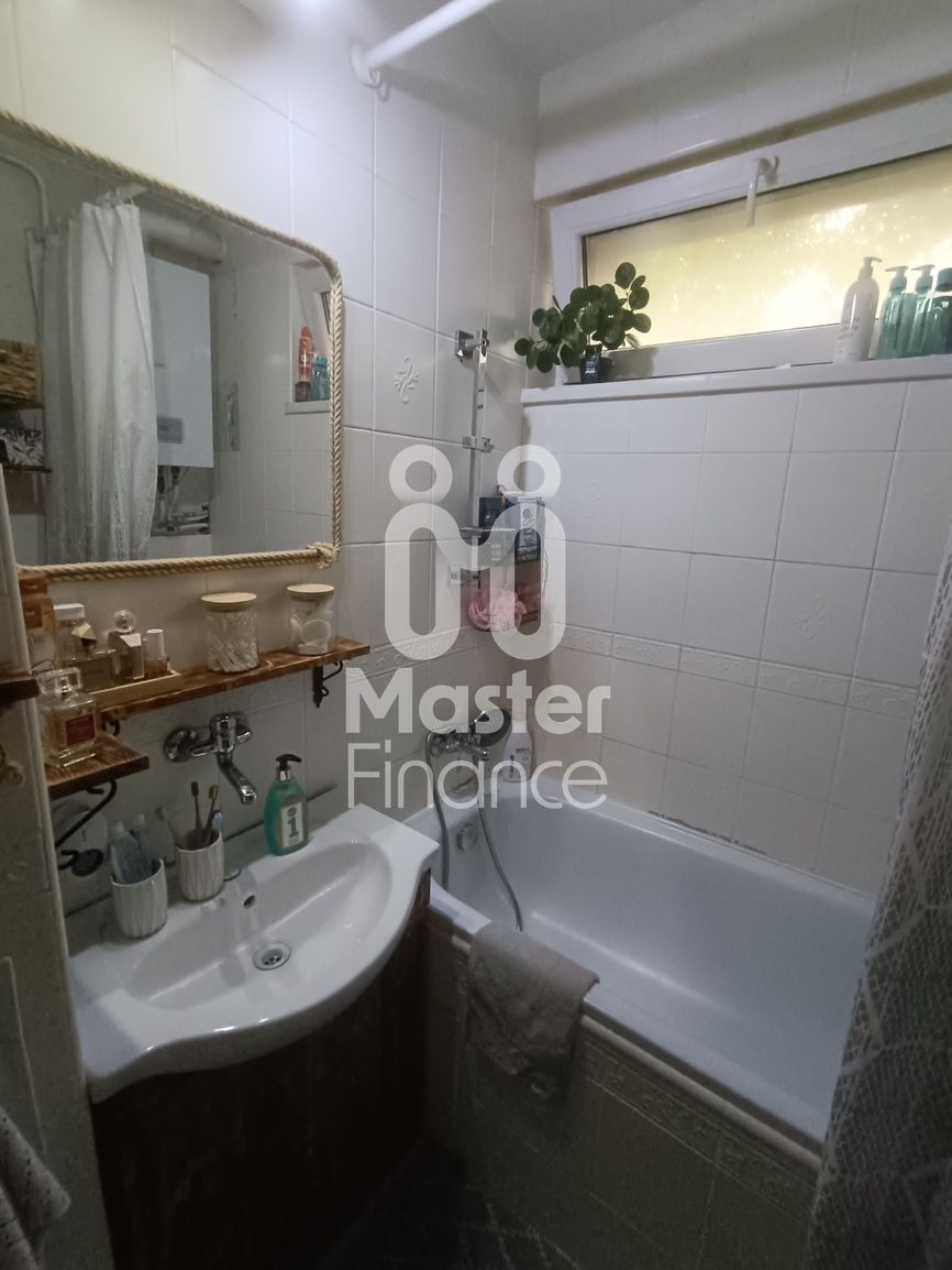 Znížená cena 4-izbový byt s loggiou Žabokreky nad Nitrou - 10