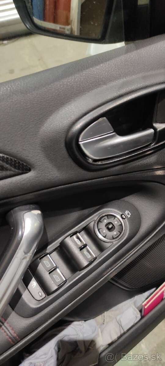 Ford S-max 2.0tdci 120kw(165k) Titanium S automat 6st. Dpf - 10