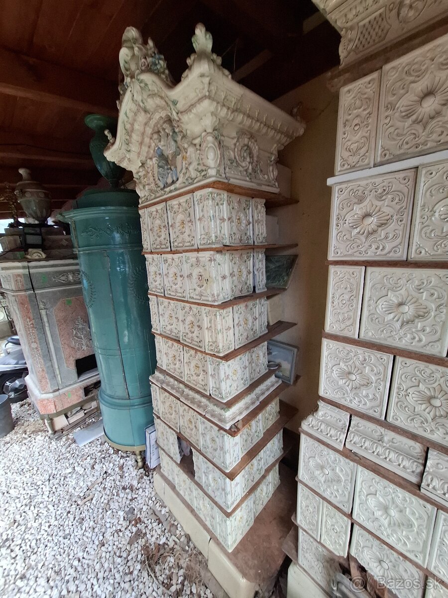 Kachlova pec starozitná, krásná - 10