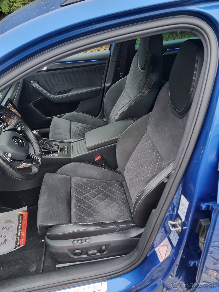 ŠKODA SUPERB SPORTLINE 2.0 TDI DSG 4X4 - 10
